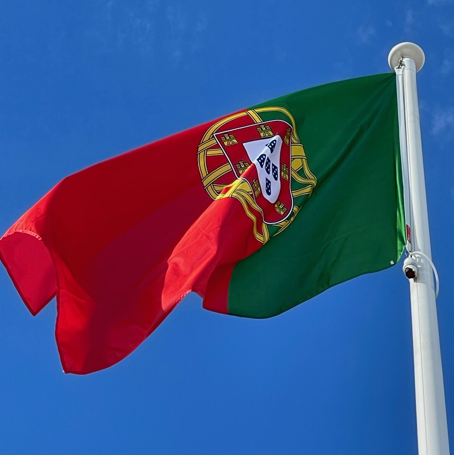 Nacionalidade portuguesa por casamento ou união de facto: como é analisada a ligação à comunidade portuguesa?